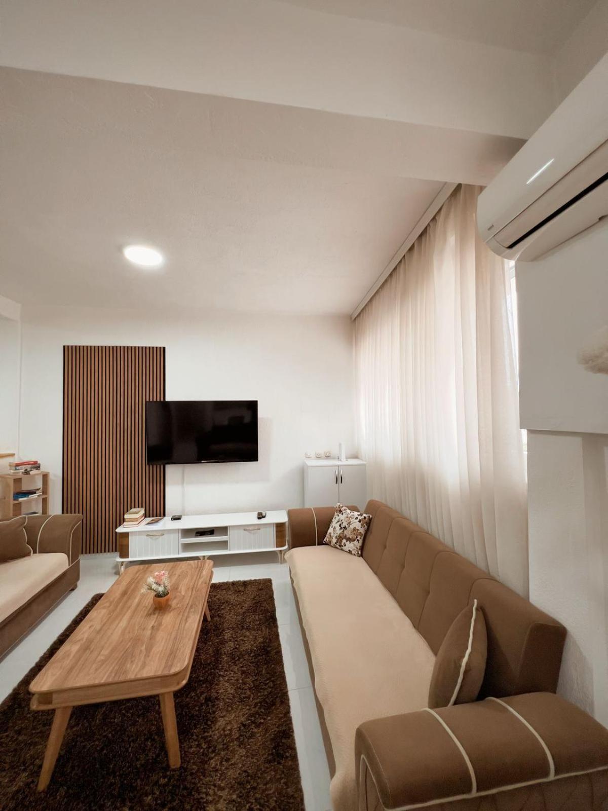 Cozy Corner Apartment Gjakova Esterno foto