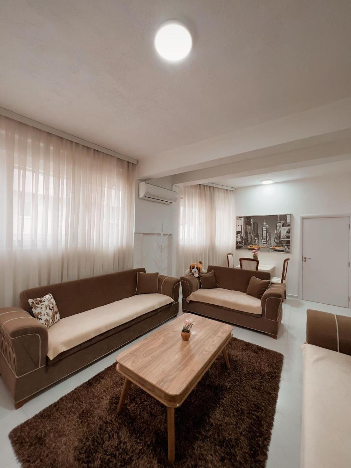 Cozy Corner Apartment Gjakova Esterno foto
